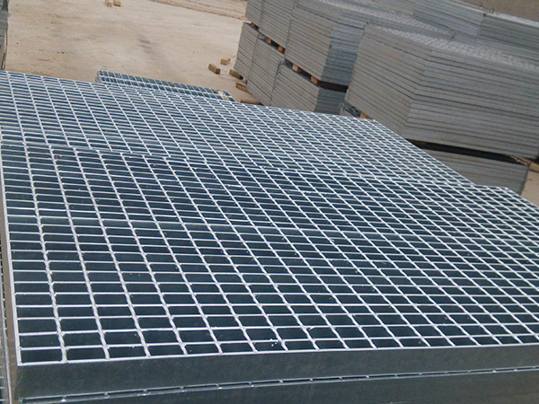 热镀锌钢格栅板的截污能力